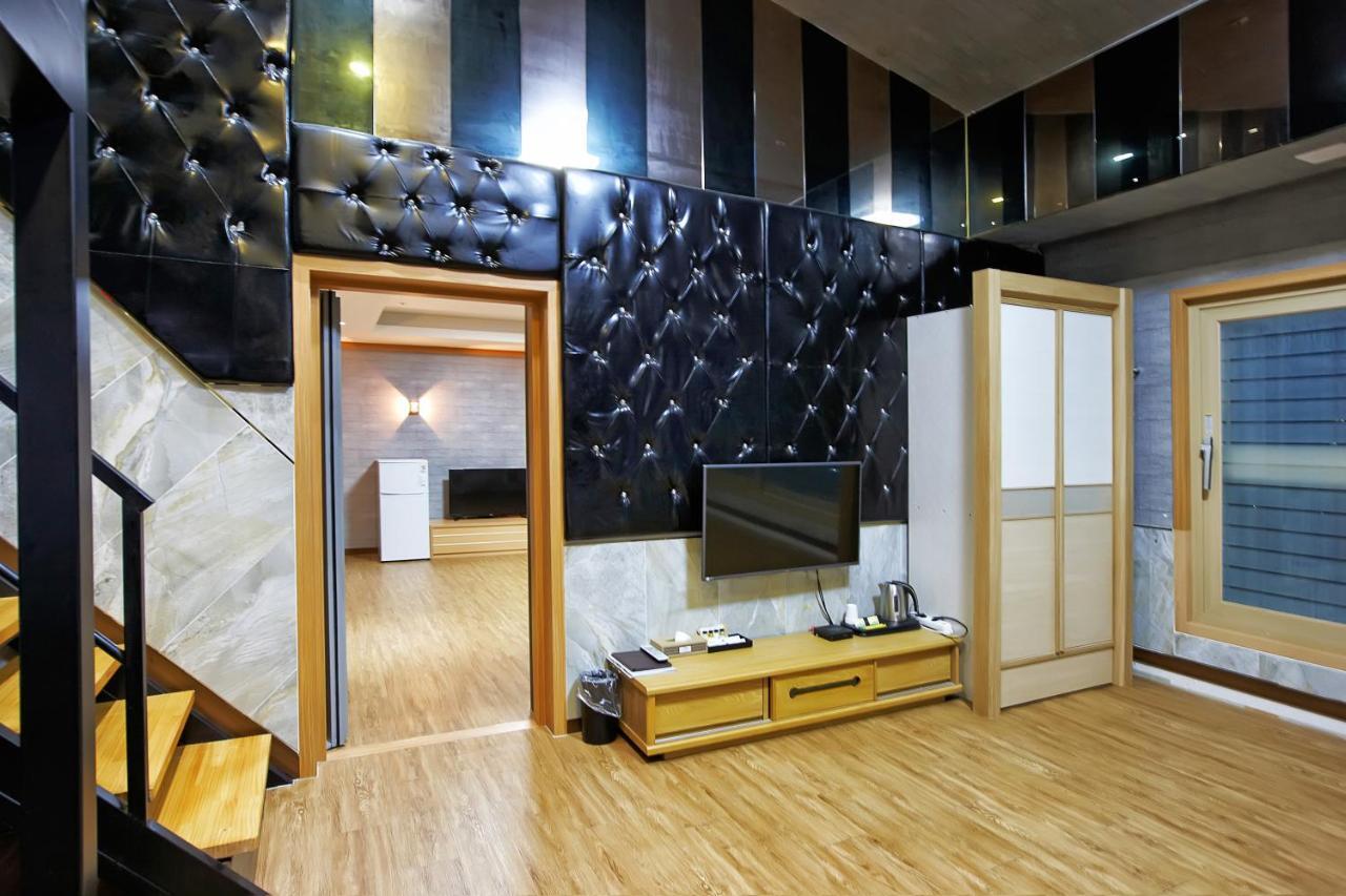 Dome Hotel Geoje Extérieur photo