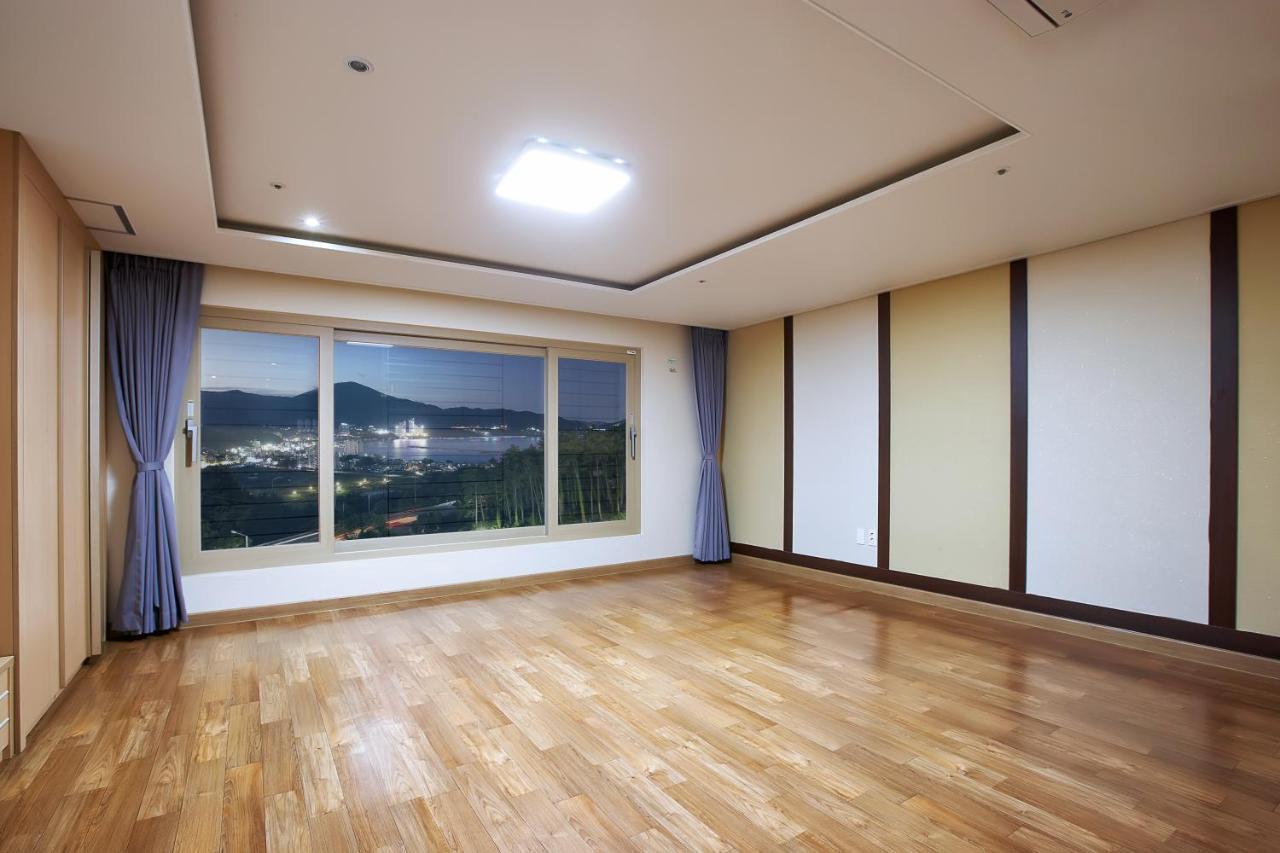 Dome Hotel Geoje Extérieur photo
